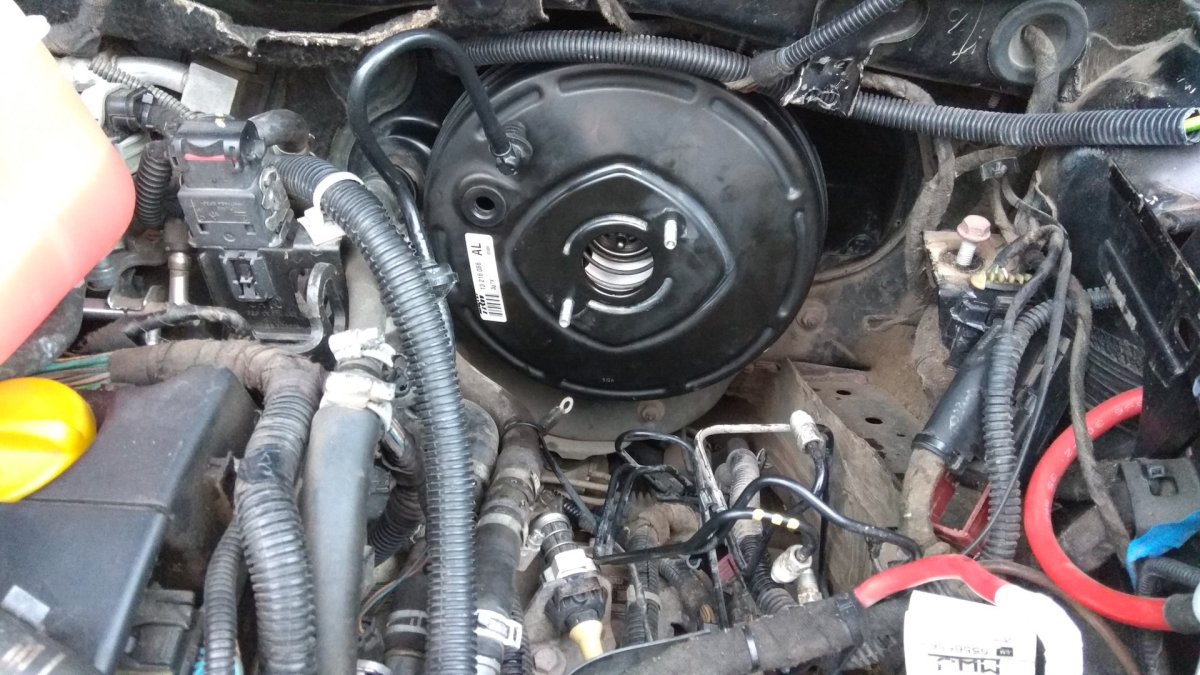 Вакуумный усилитель тормозов Opel Astra h