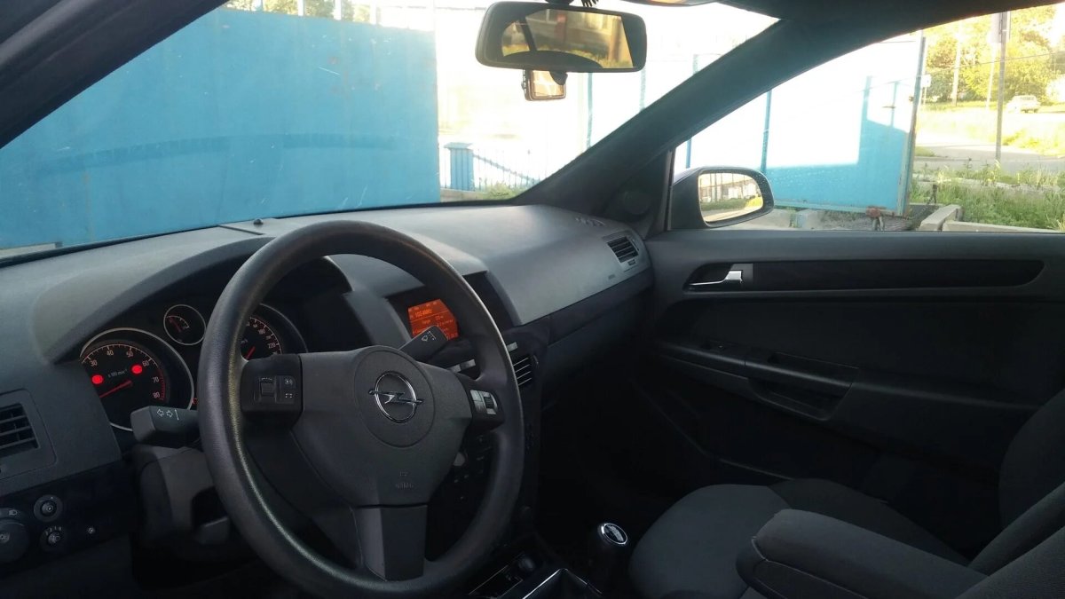 Astra h алькантара