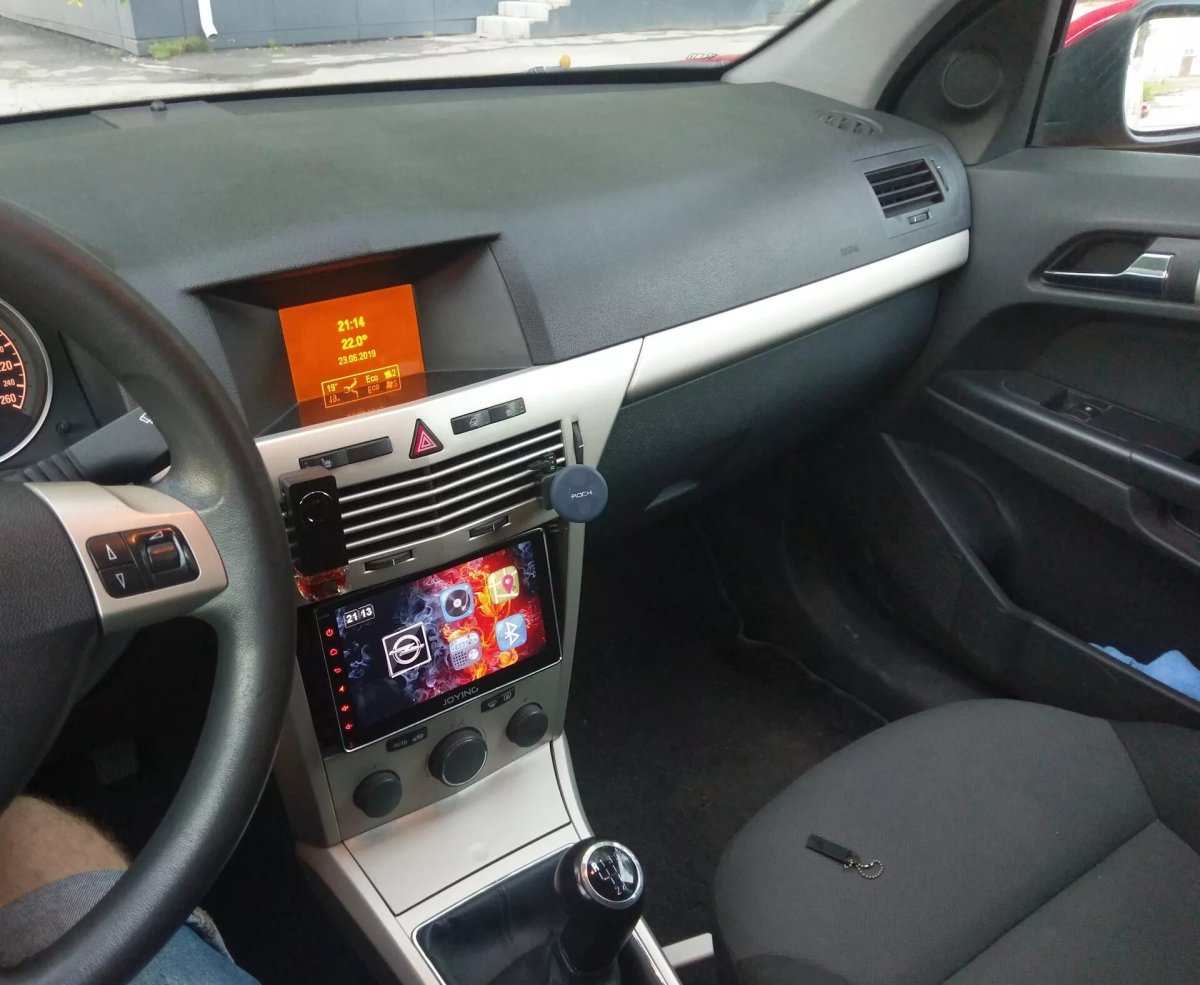 Планшет в Астра h