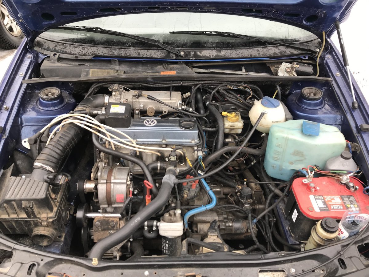 Пассат б3 моторный отсек