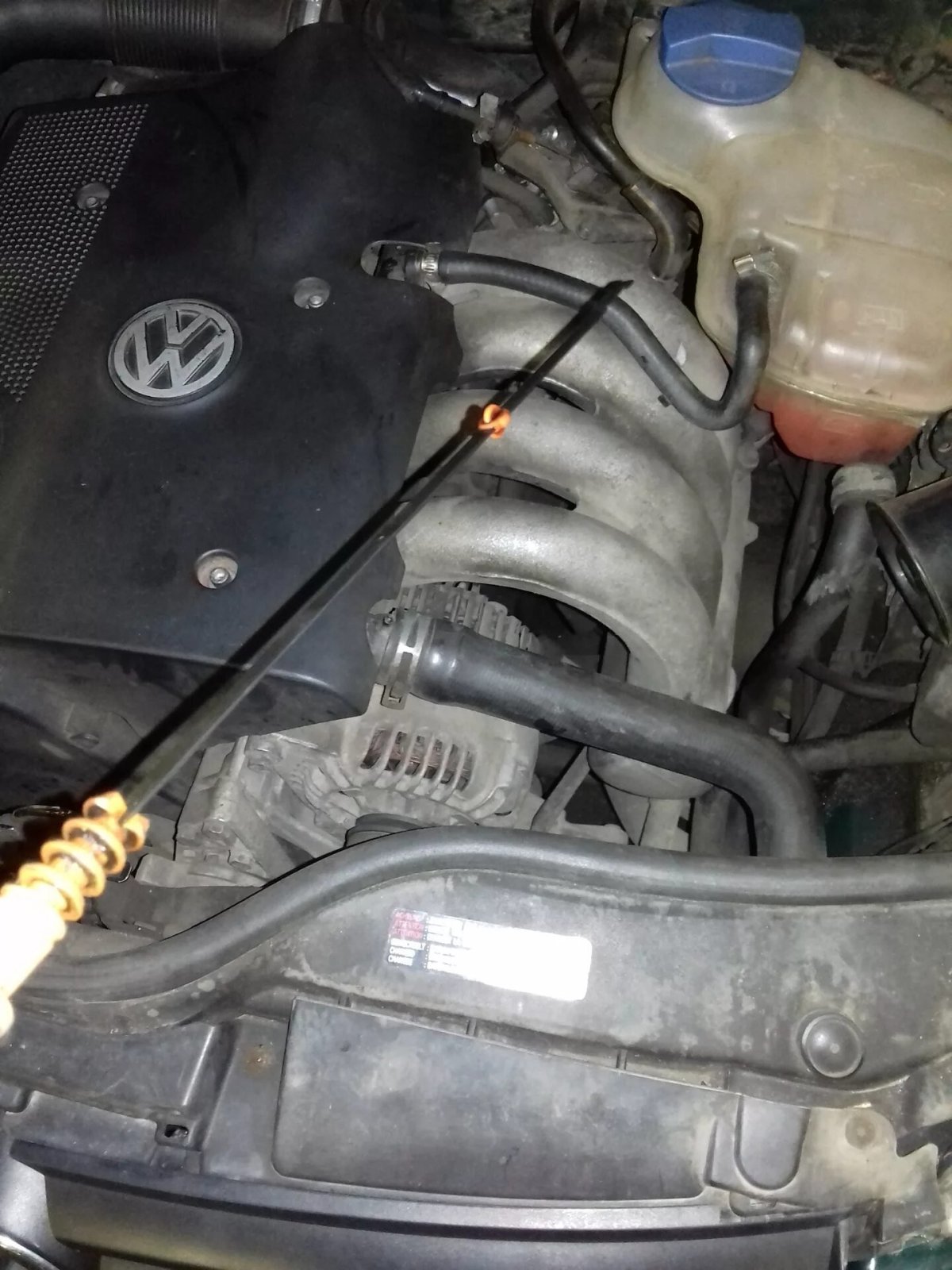 Пассат б5 1.6 AHL