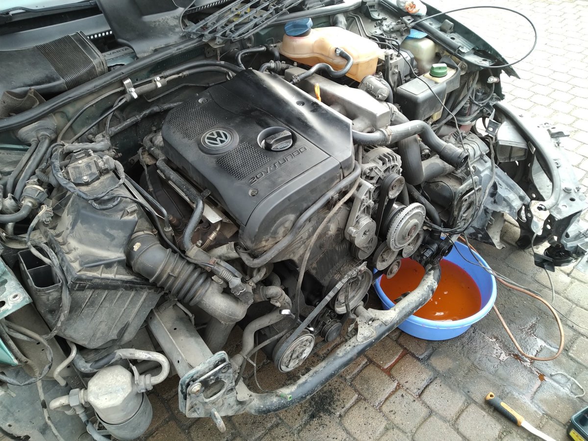 Двигатель Пассат 1.8 турбо