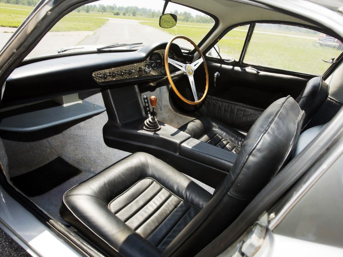 Lotus Elite салон