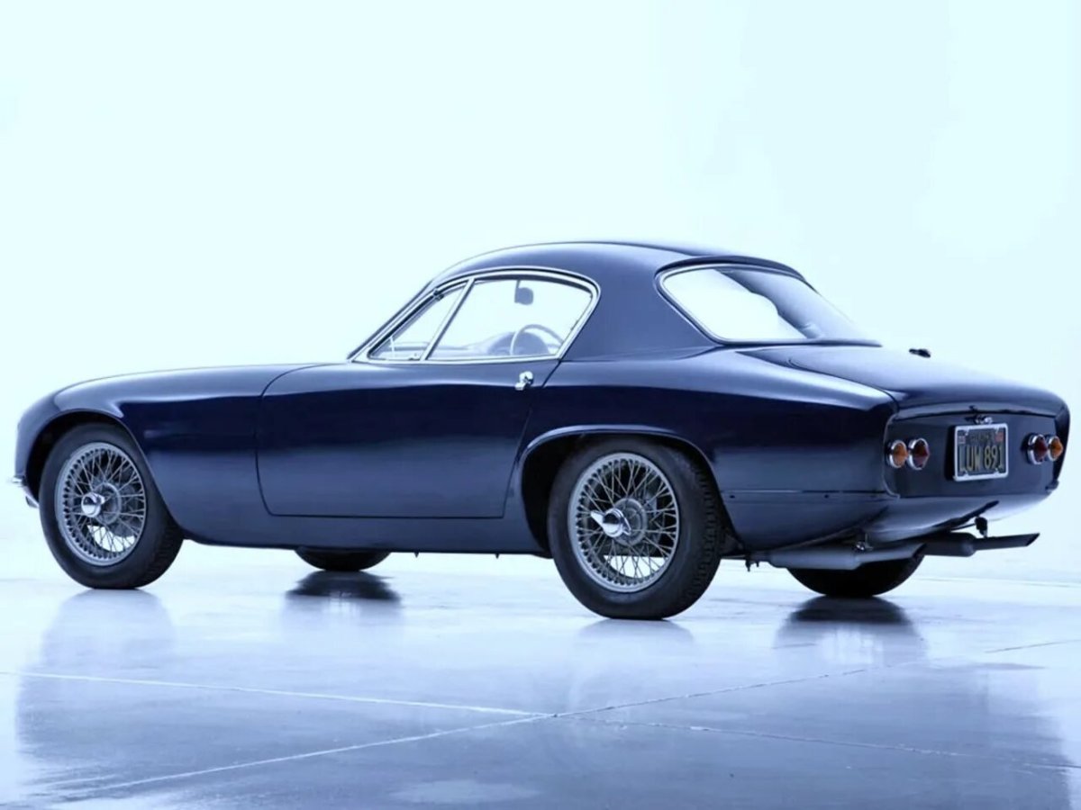 Лотус ретро