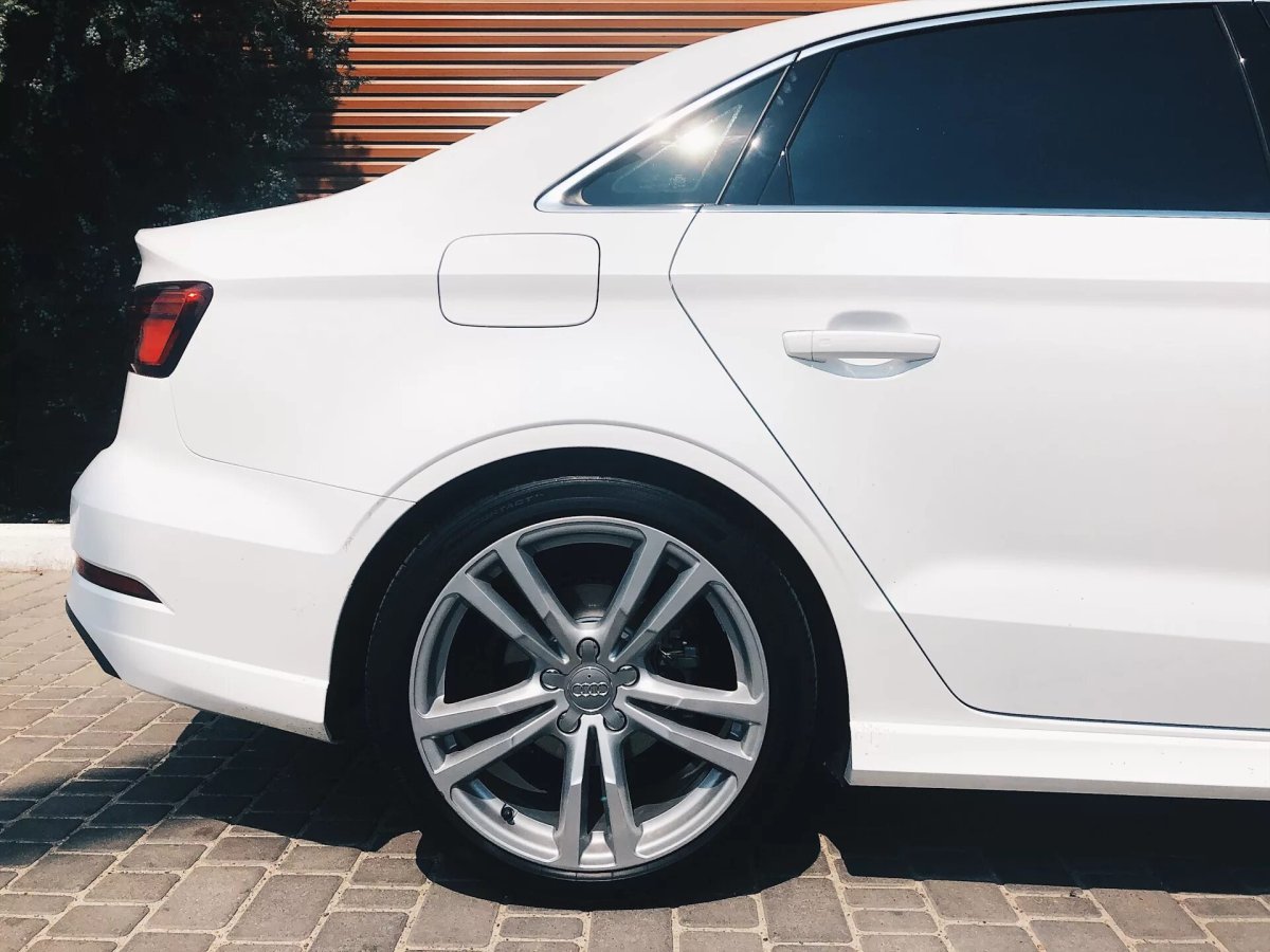 Ауди а3 седан на 18 дисках