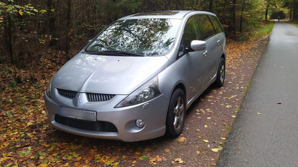 Мицубиси Грандис 2.4