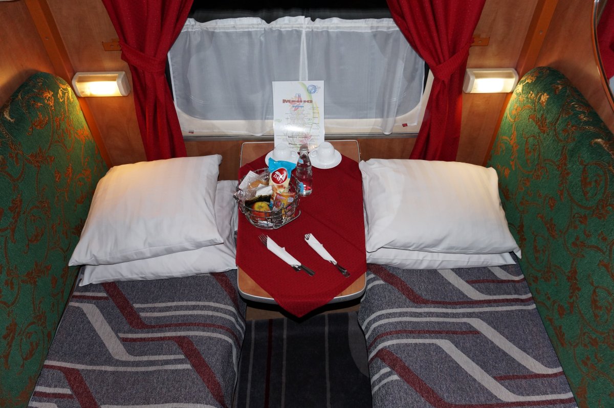 РЖД спальный вагон 1у