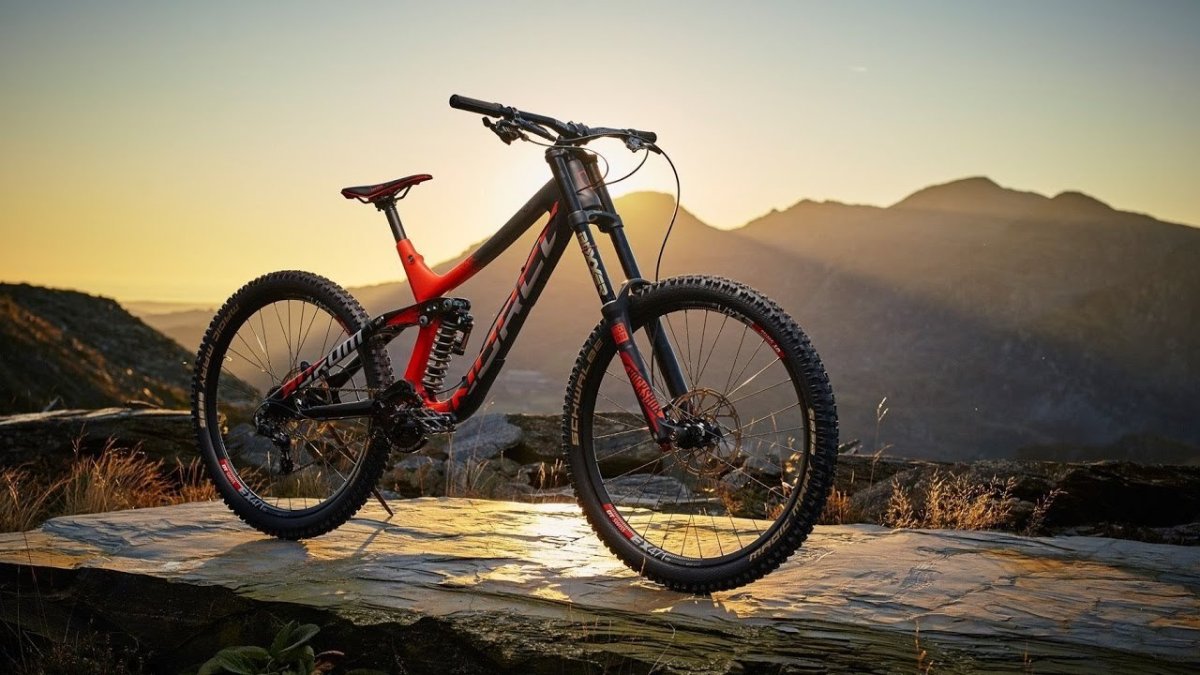 Даунхилл кросс Кантри