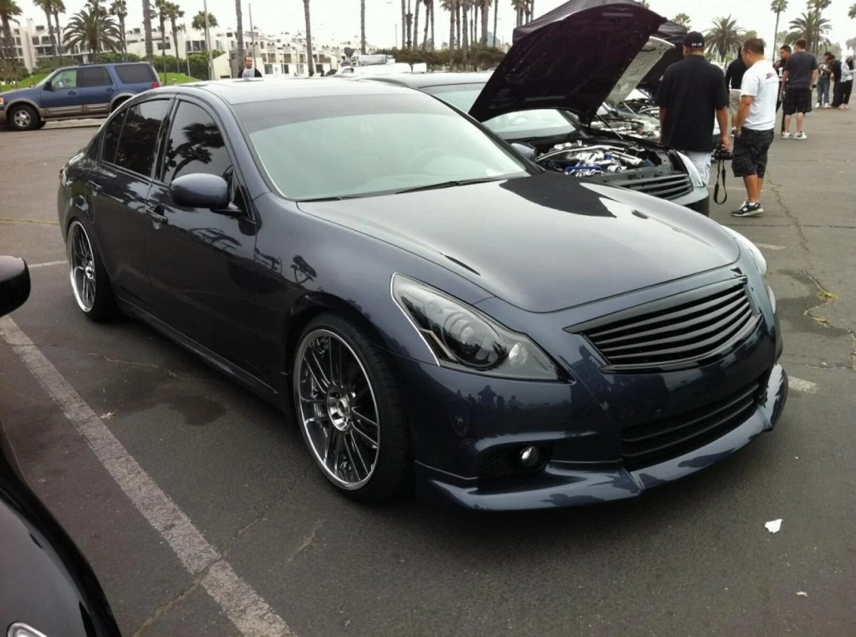 Infiniti g35 sedan