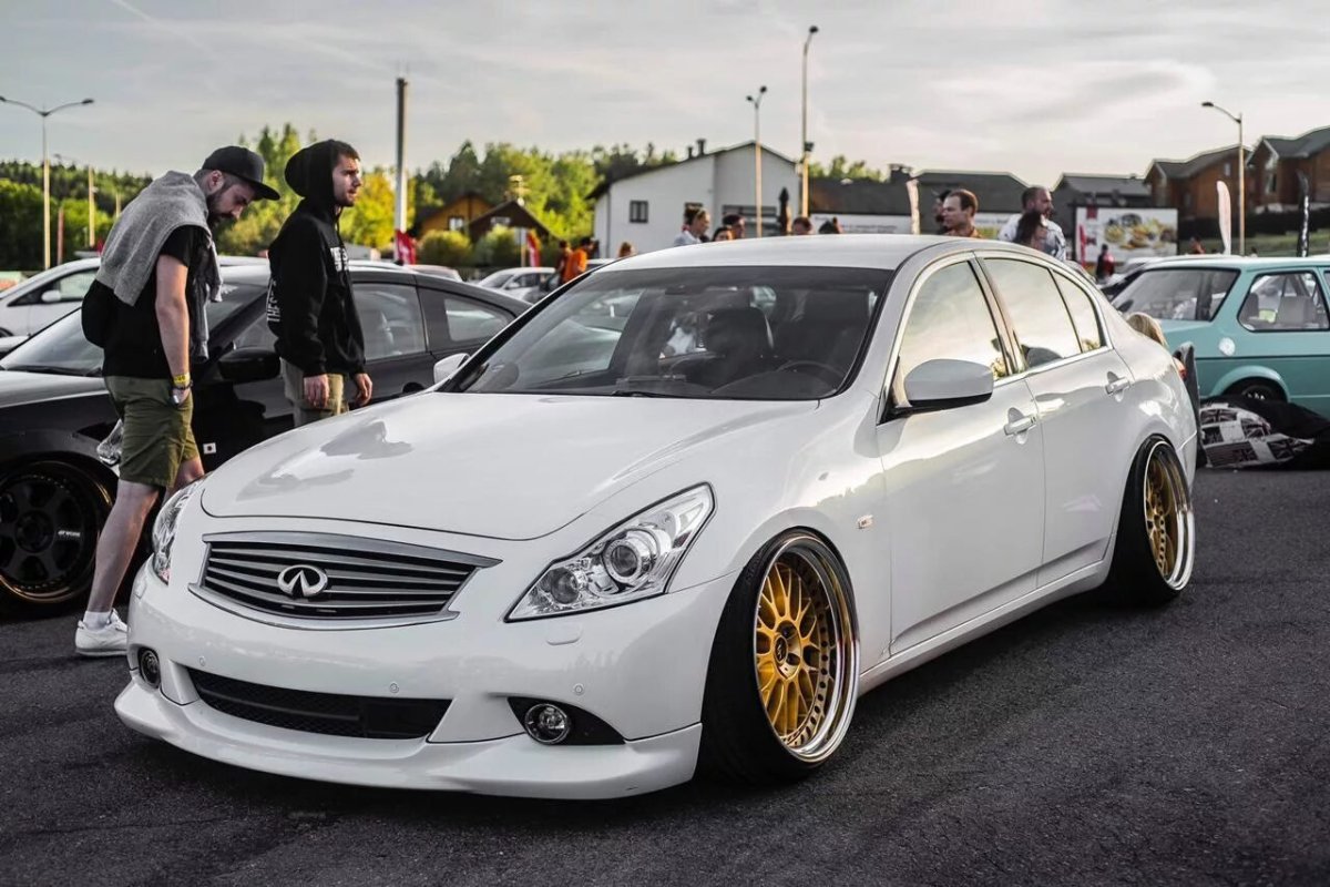 Infinity g25 stance
