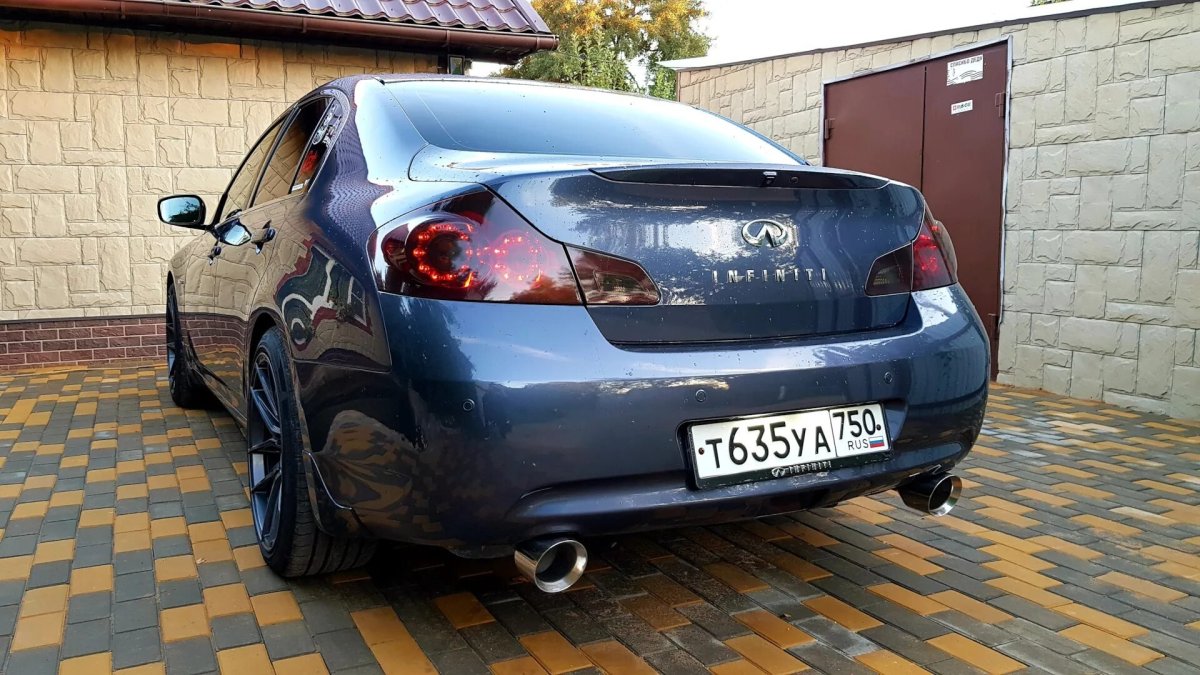Infiniti g25 насадки на выхлоп