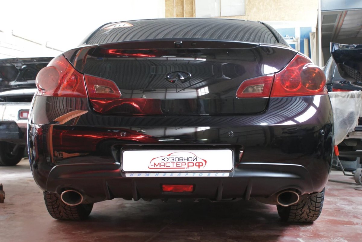 Infiniti g25 задний бампер