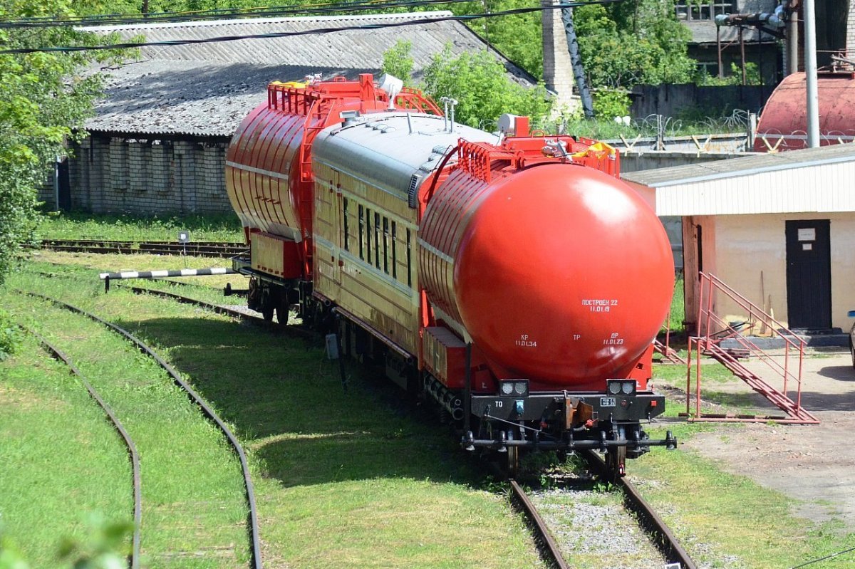 Цистерна 15-740