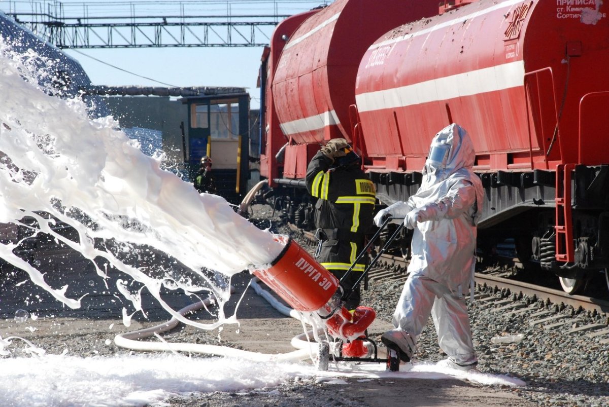 Современная пожарный поезд