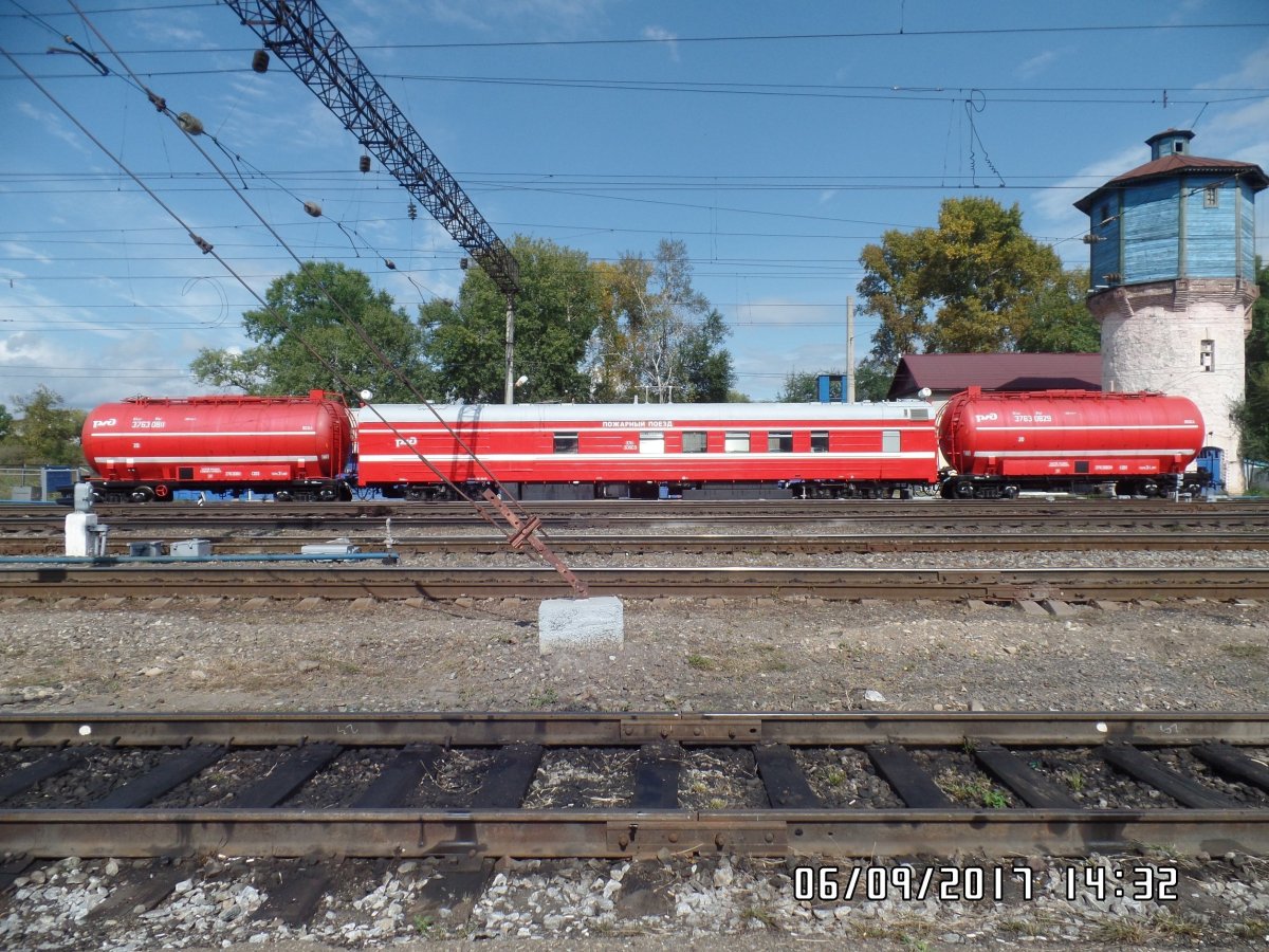 Локомотив пожарного поезда