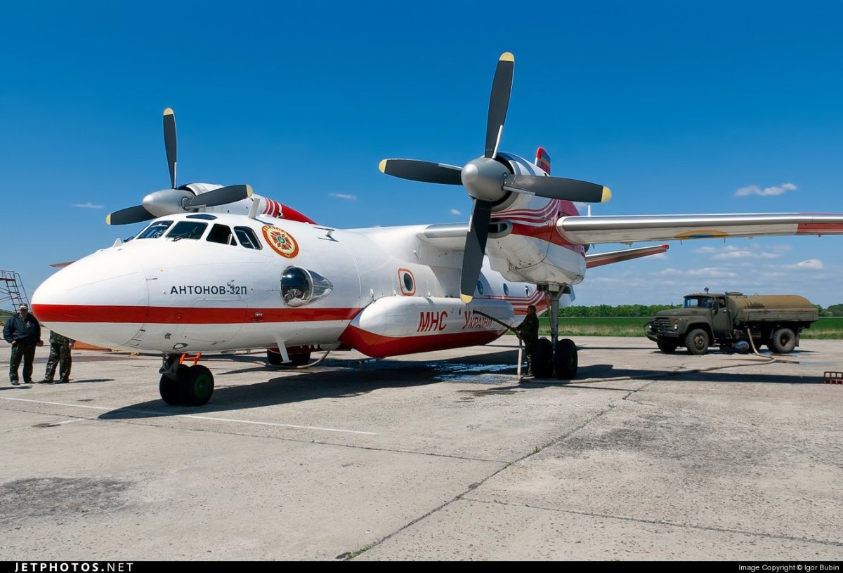 Ан32 МЧС Украины