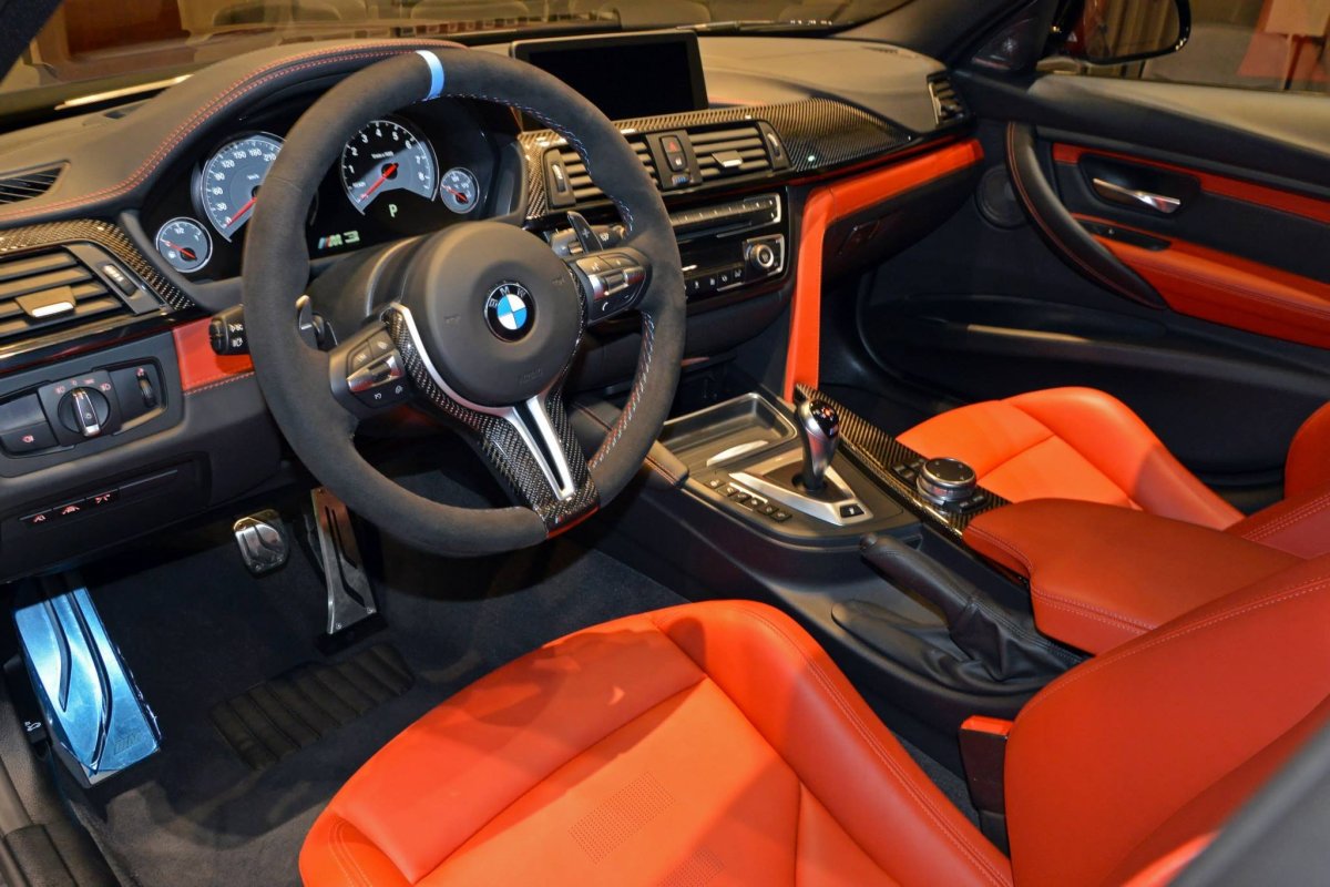 BMW m3 салон