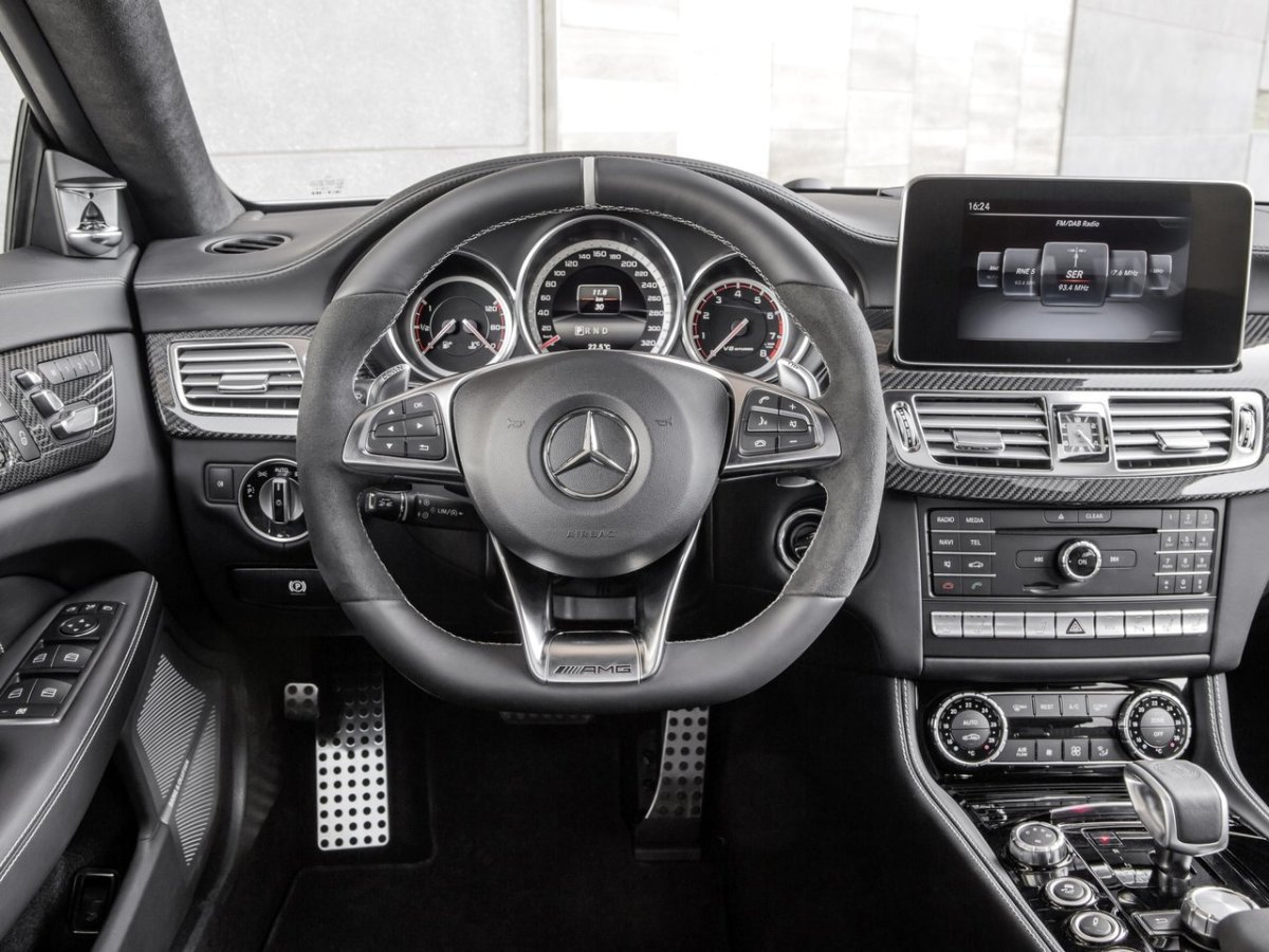 Mercedes Benz CLS 2015