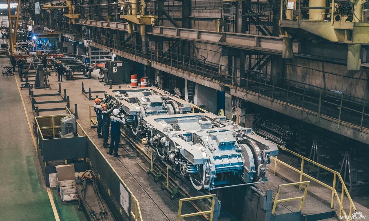 Завод Синара Уральские локомотивы