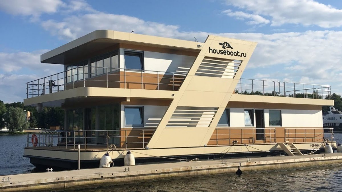 Хаусбот Фишер