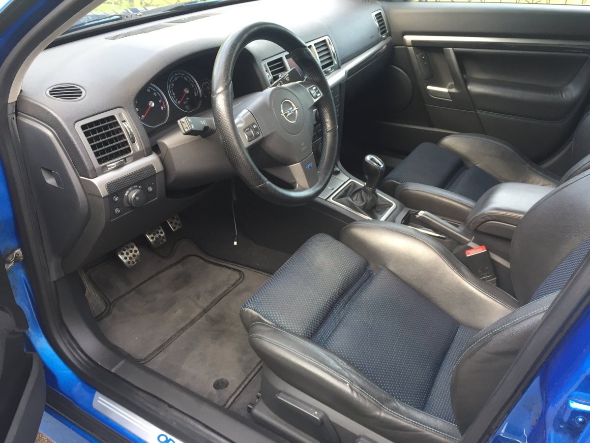 Vectra c OPC салон