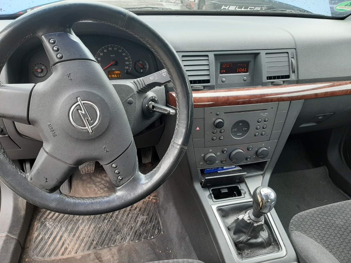 Салон Опель Вектра ц