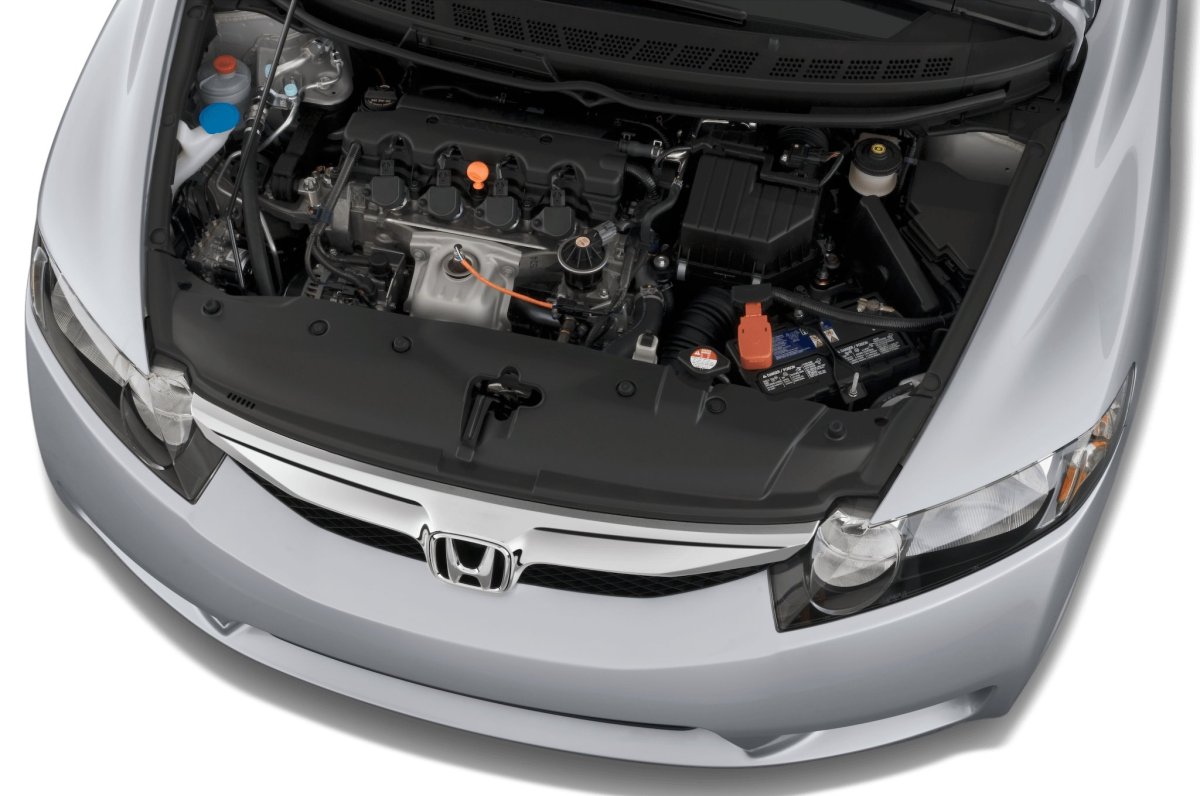 Цивик 9 под капотом