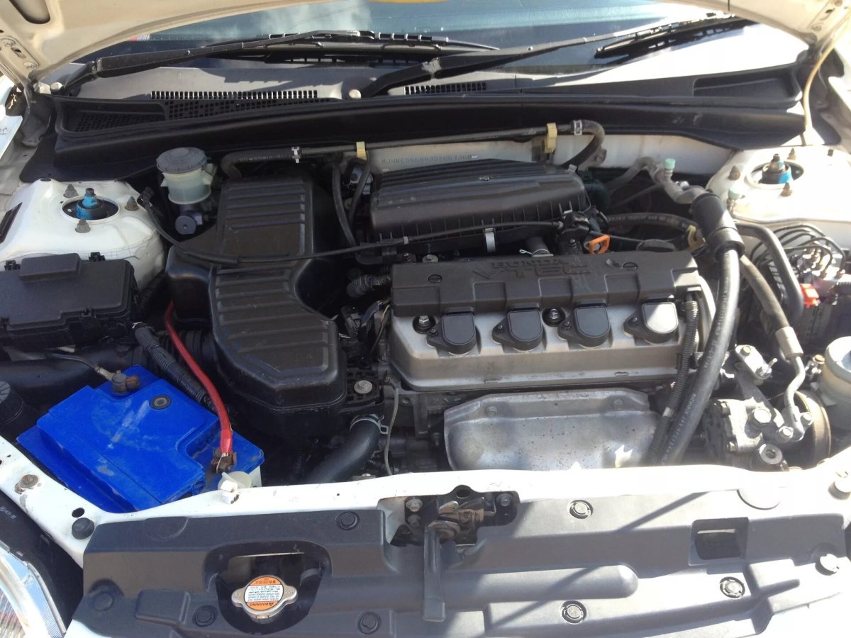 Хонда Цивик 7 под капотом