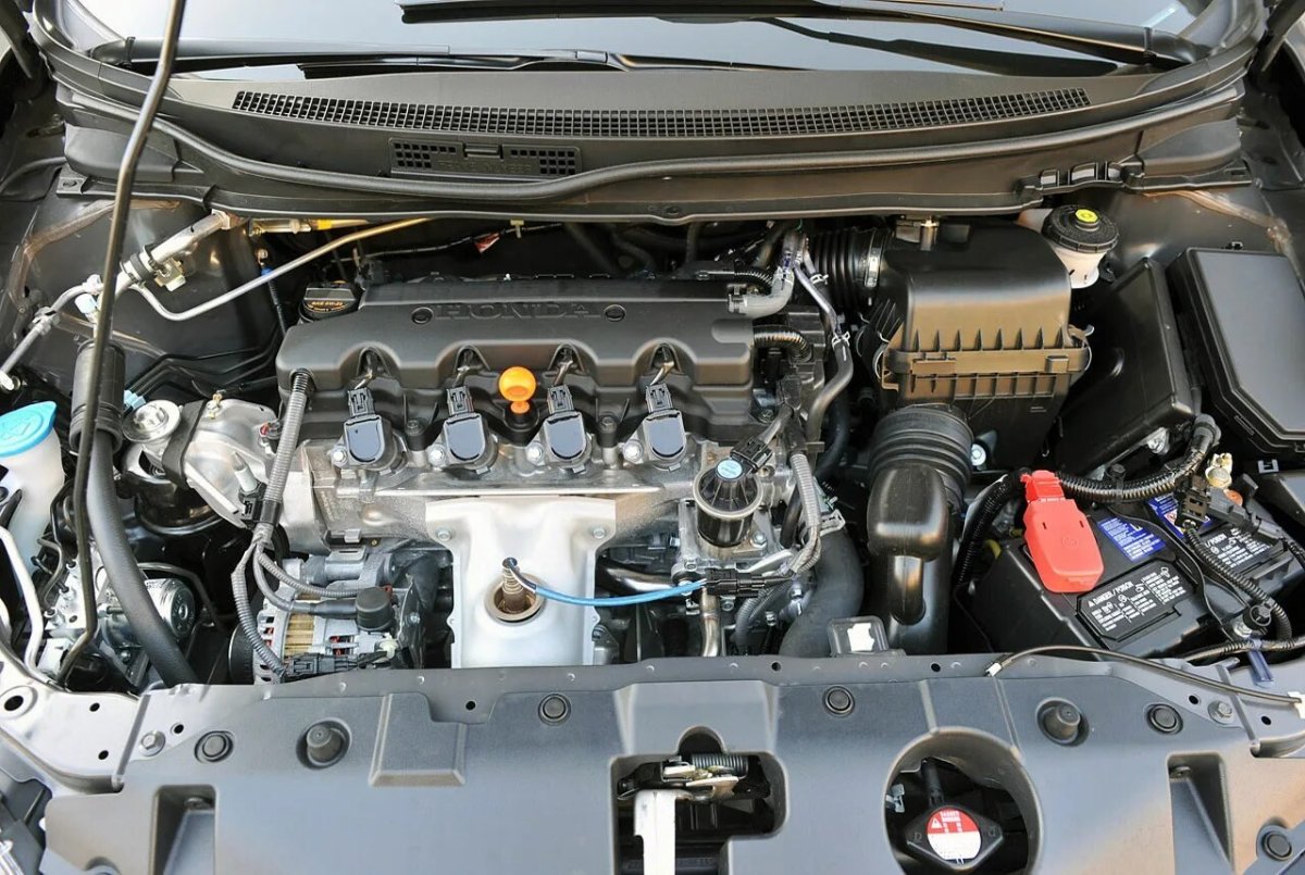 Honda Civic под капотом