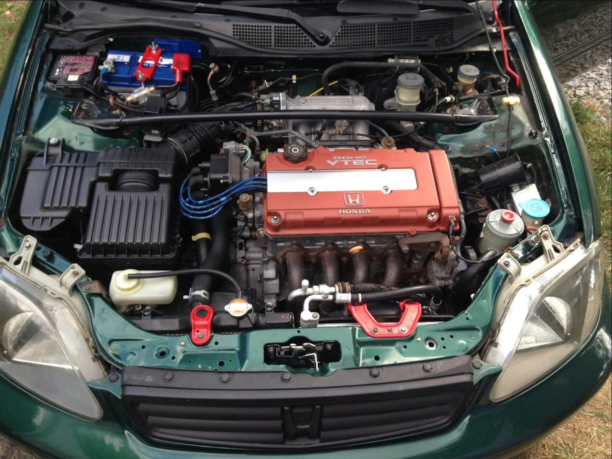 Хонда Цивик 6 под капотом