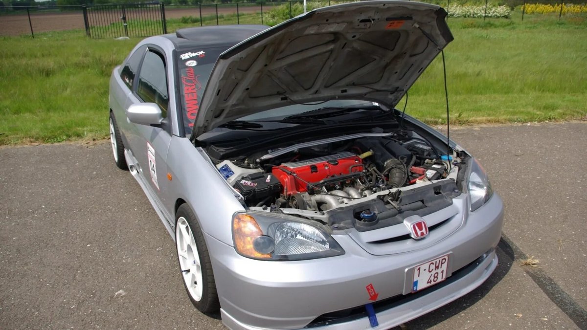 Civic 7 2001 подкапотка