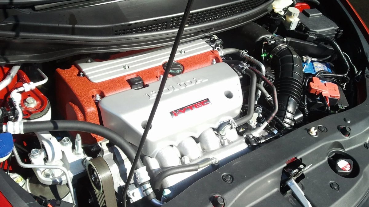Подкапотка Honda Civic Type r