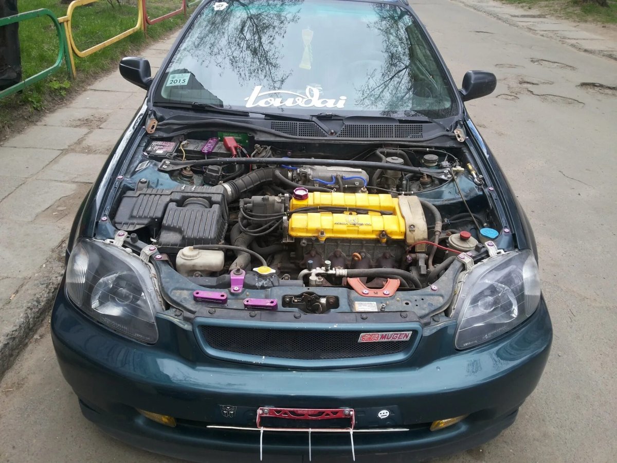 Капот Хонда Цивик 6