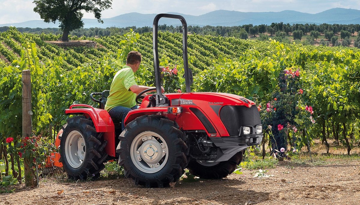 Итальянские трактора Антонио Карраро 5800