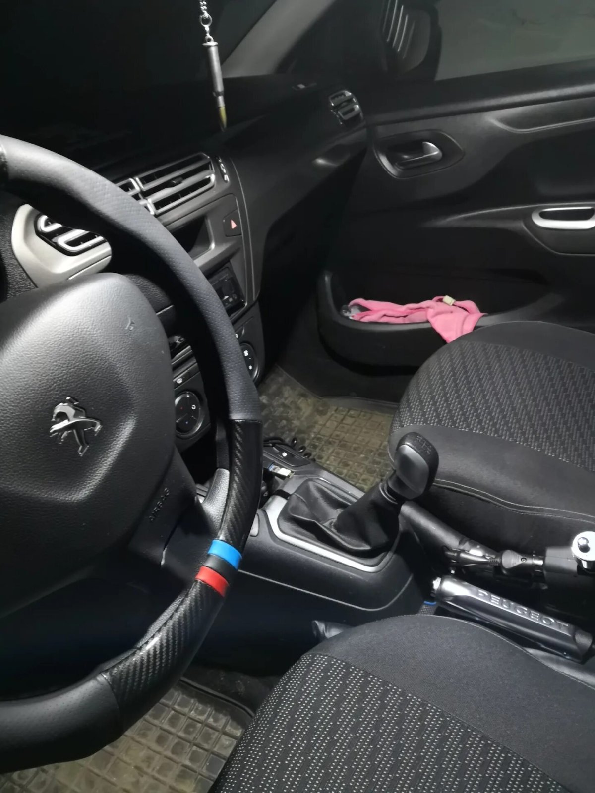 Пежо 301 тюнинг салона