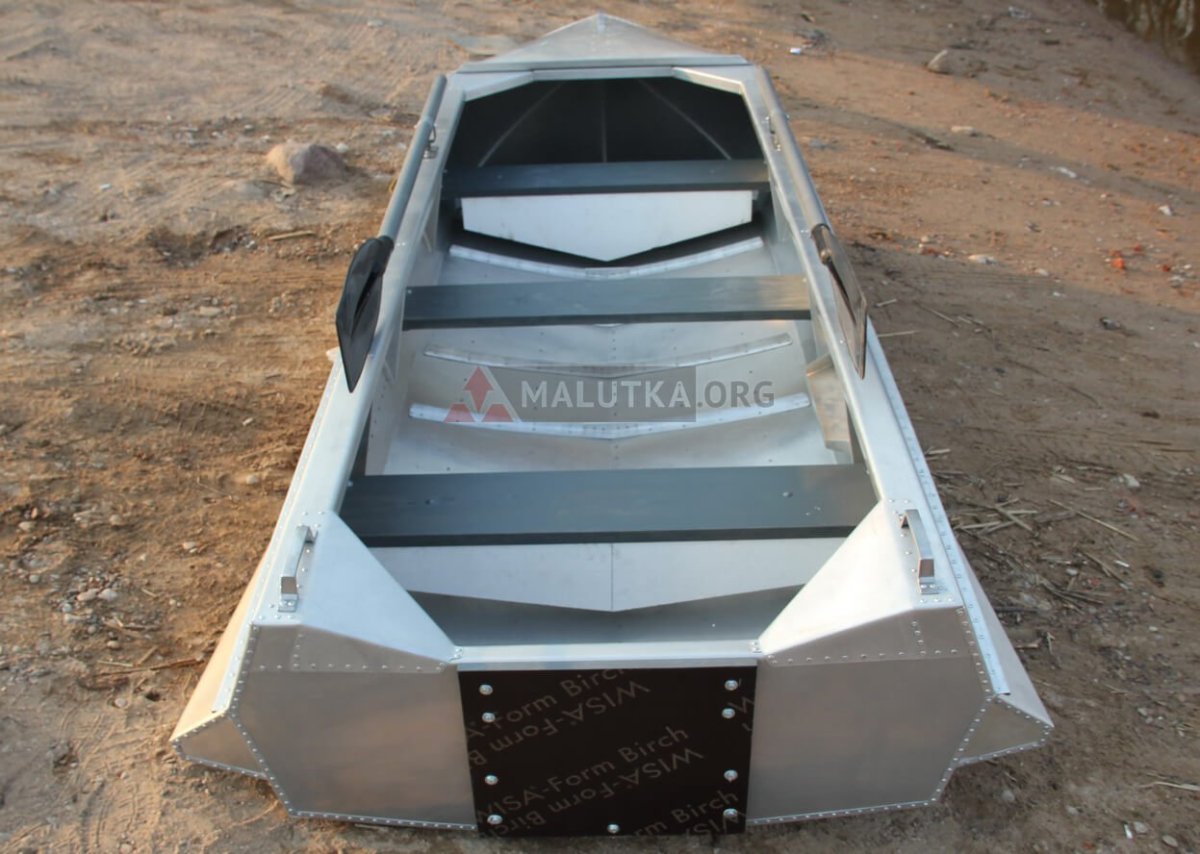 Алюминиевая лодка Малютка-н 3.1 м., с булями