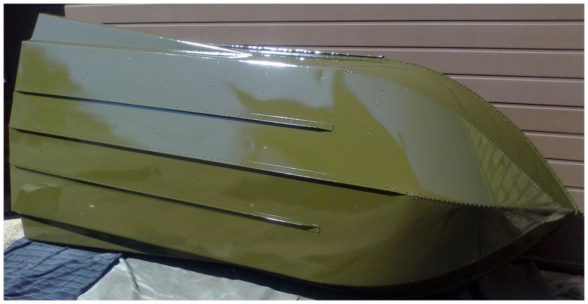 Лодка цвет хаки