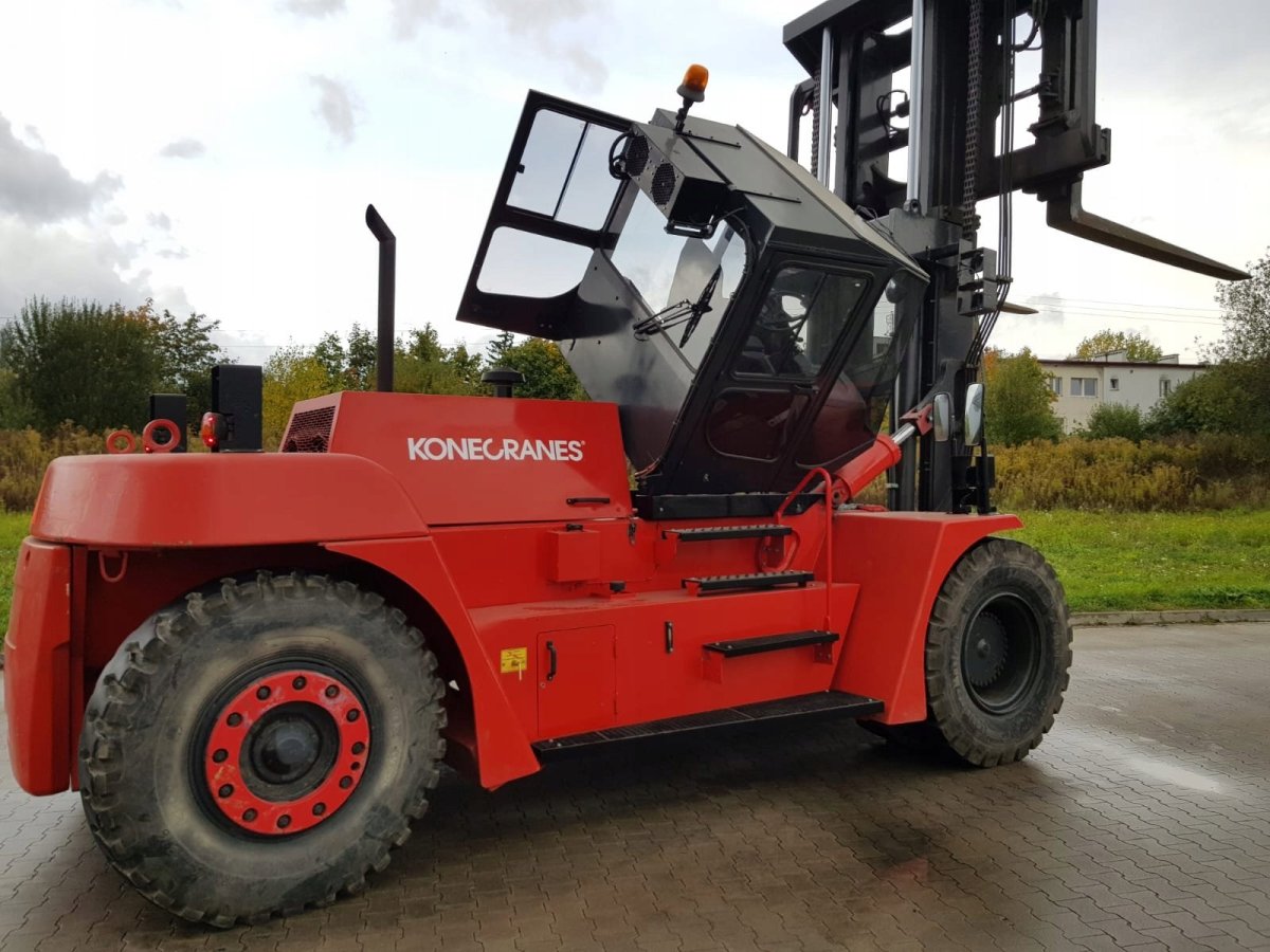 Вилочный погрузчик SMV 16-1200c