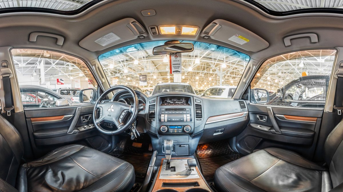 Паджеро 2007 салон