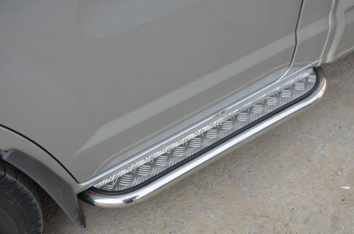 Порог Газель Некст