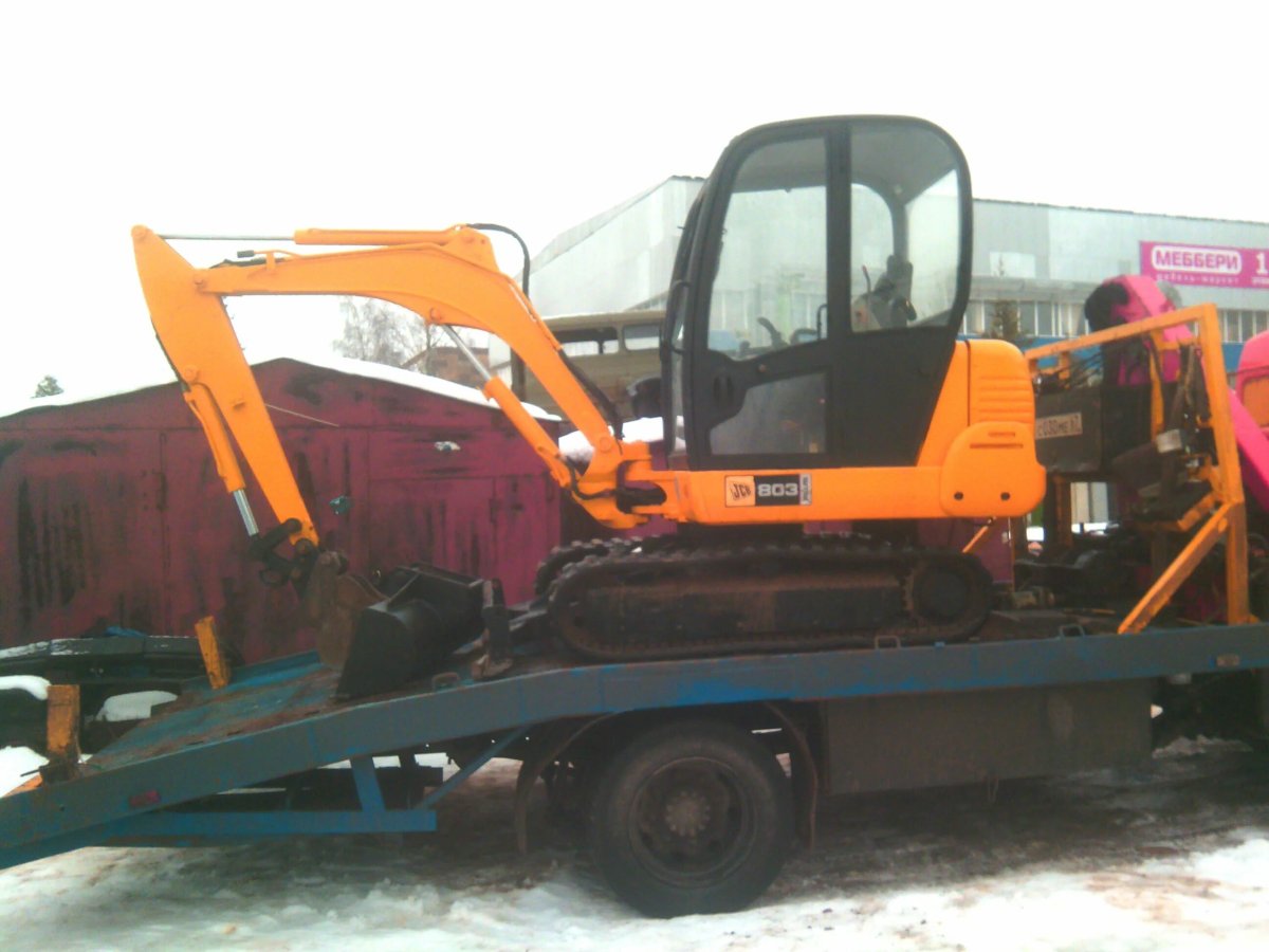 Перевозка мини экскаватора