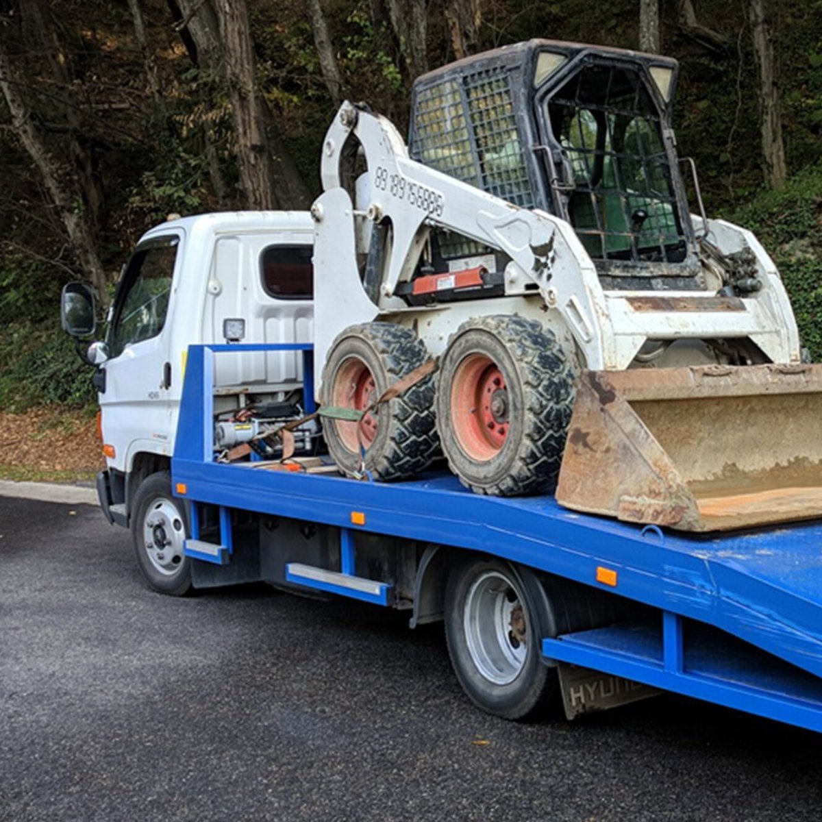 Грузовой эвакуатор трал