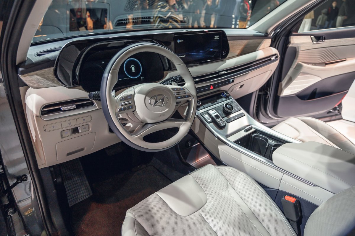 Hyundai polysad 2023