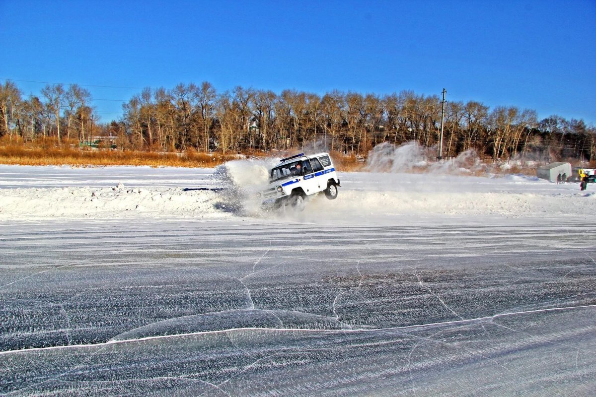 Гонки на льду