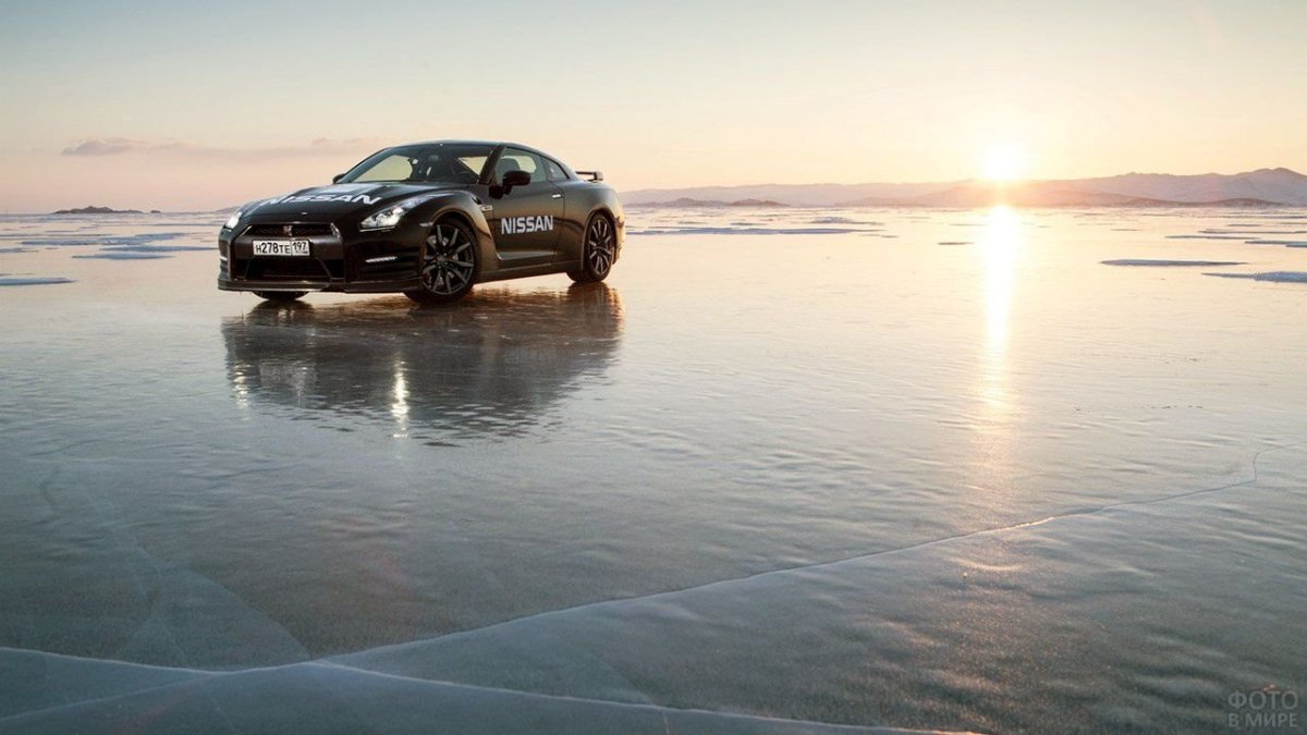 Машина зимой