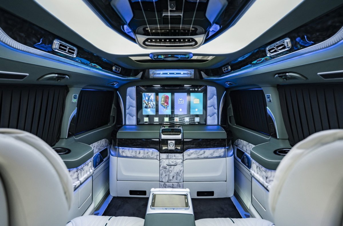 Мерседес минивэн 2022