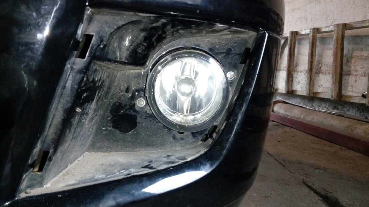 Установка туманок в Тиида