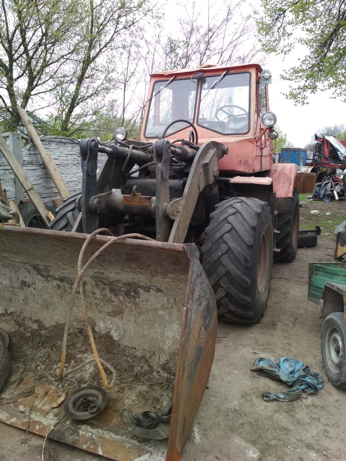 Погрузчик т-156б-09