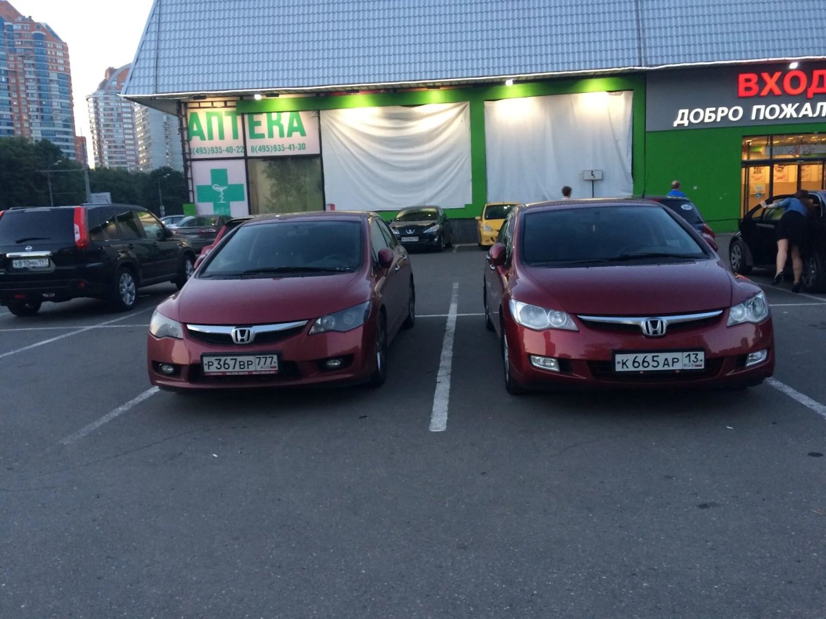 Honda Civic 4d дорест и рест