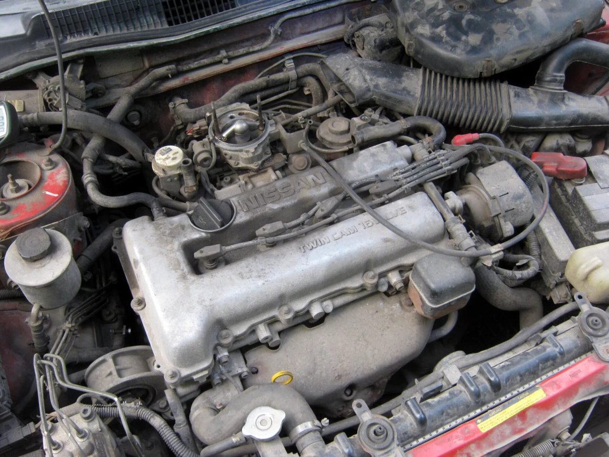 Nissan primera p10 2.0 моновпрыск